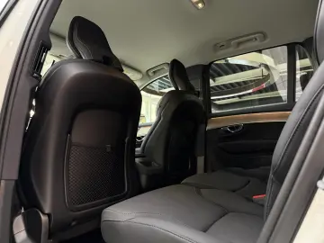 VOLVO XC90 Plus Bright AWD 7-Sitz 360  Head-Up H&K ACC