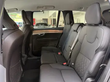 VOLVO XC90 Plus Bright AWD 7-Sitz 360  Head-Up H&K ACC