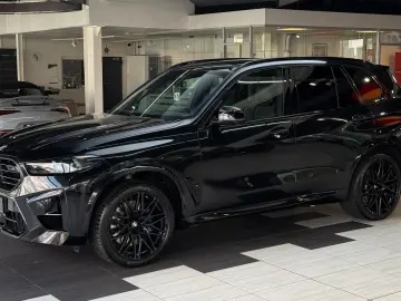 BMW X5 M Competition Pano-Sky Massage Driver´s B&W