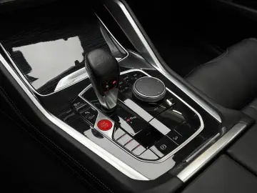 BMW X5 M Competition Pano-Sky Massage Driver´s B&W