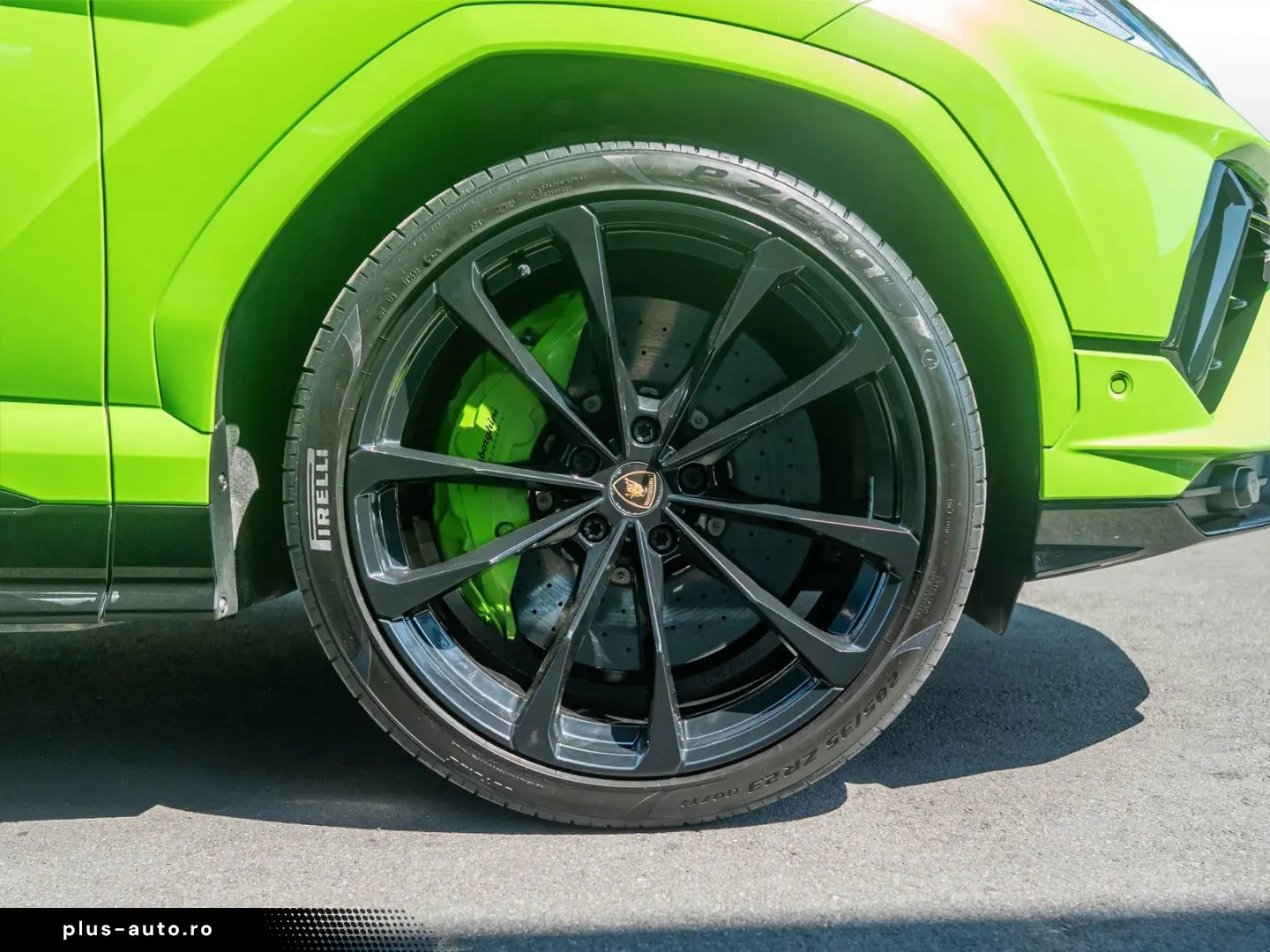 LAMBORGHINI Urus S MY23 Verde Mantis Pano B&O Big Carbon Int