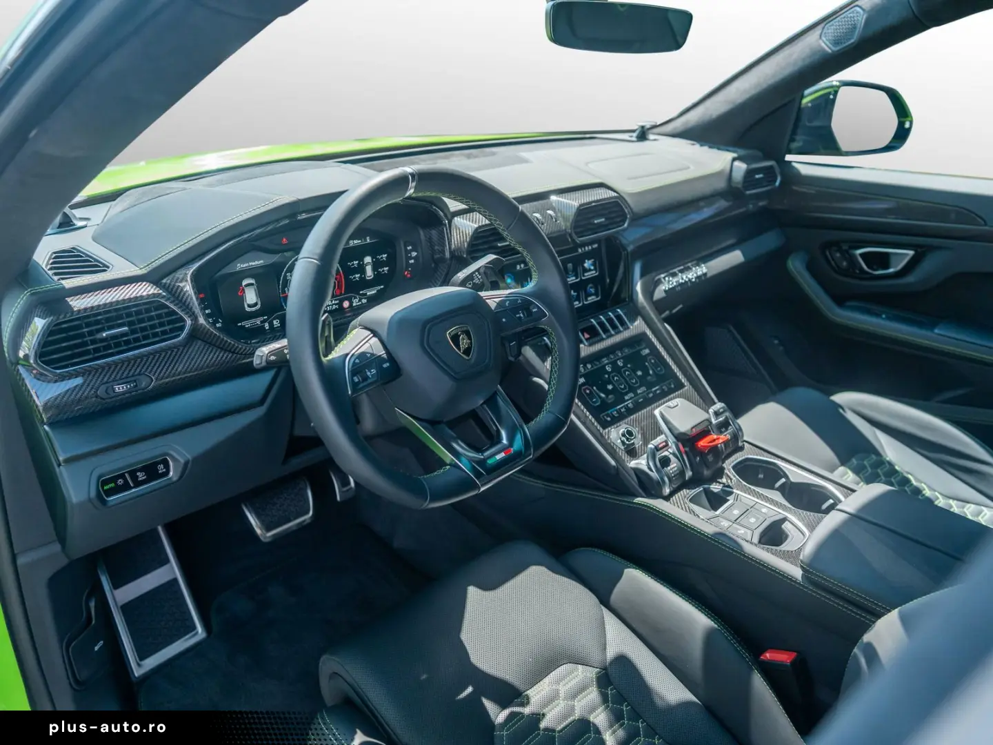 LAMBORGHINI Urus S MY23 Verde Mantis Pano B&O Big Carbon Int