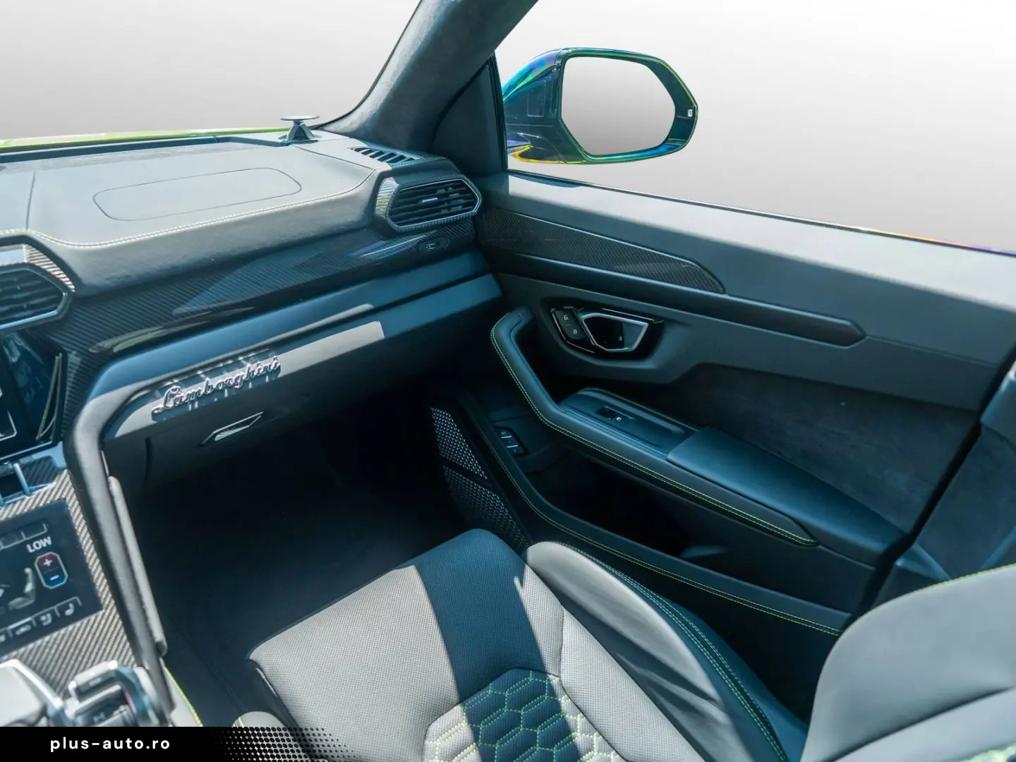 LAMBORGHINI Urus S MY23 Verde Mantis Pano B&O Big Carbon Int