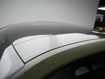 LAMBORGHINI Urus Performante  Carbon Akrapovic Alcantara B&O