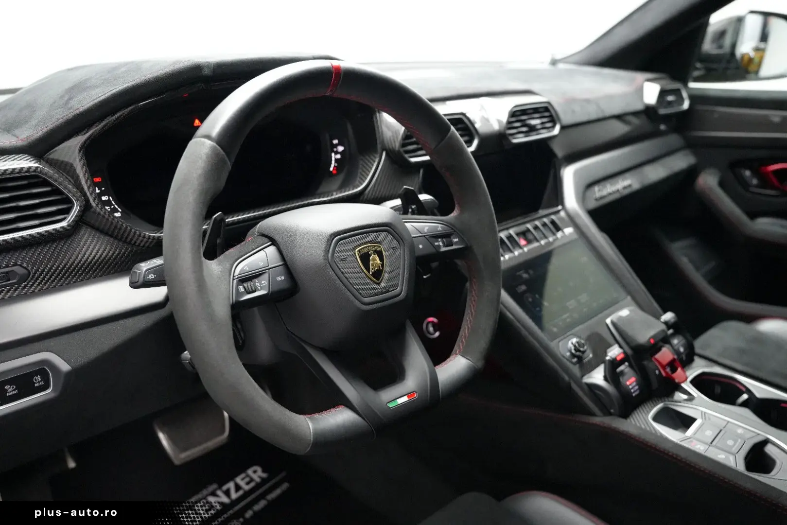LAMBORGHINI Urus Performante  Carbon Akrapovic Alcantara B&O
