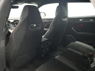 LAMBORGHINI Urus Performante  Carbon Akrapovic Alcantara B&O