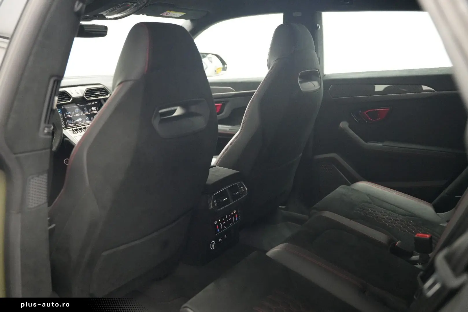LAMBORGHINI Urus Performante  Carbon Akrapovic Alcantara B&O
