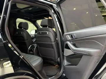 BMW X5 M60 i xDr Pano HuD Luftf. H&K Driv.Ass.Prof.