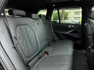 BMW X5 M60 i xDr Pano HuD Luftf. H&K Driv.Ass.Prof.