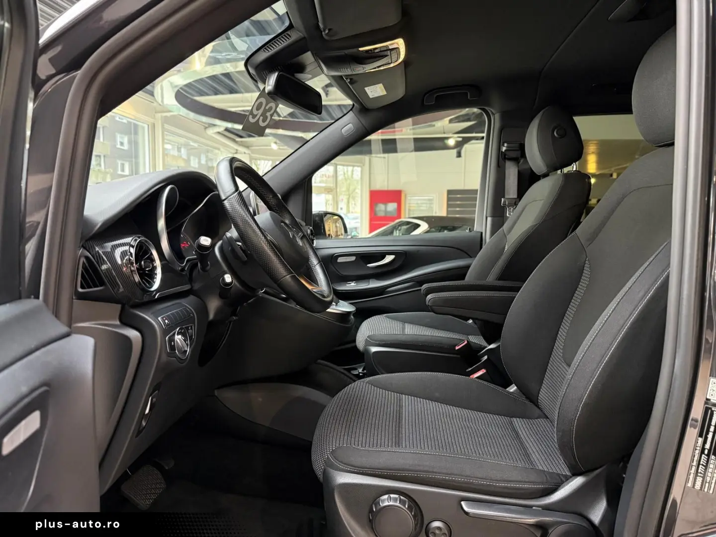 MERCEDES-BENZ V 300 d EDITION lang MBUX StHzg Distro&hellip;