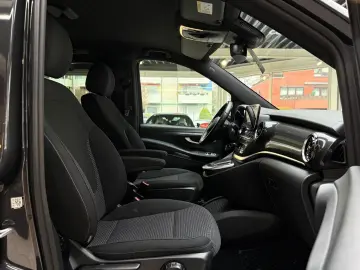 MERCEDES-BENZ V 300 d EDITION lang MBUX StHzg Distro…