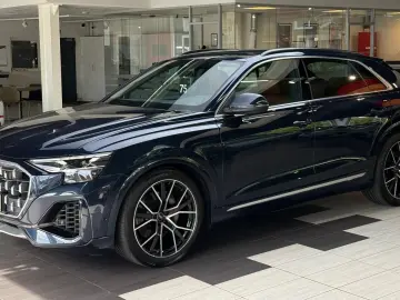 AUDI Q8 55 TFSI Qu ACC 360  Keyl Luftf. Facelift