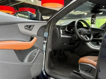 AUDI Q8 55 TFSI Qu ACC 360  Keyl Luftf. Facelift