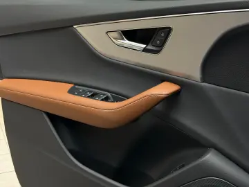 AUDI Q8 55 TFSI Qu ACC 360  Keyl Luftf. Facelift