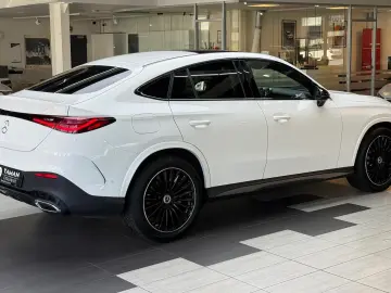 MERCEDES-BENZ GLC 220 d 4M Coupe AMG Pano 360 Burm Distr.