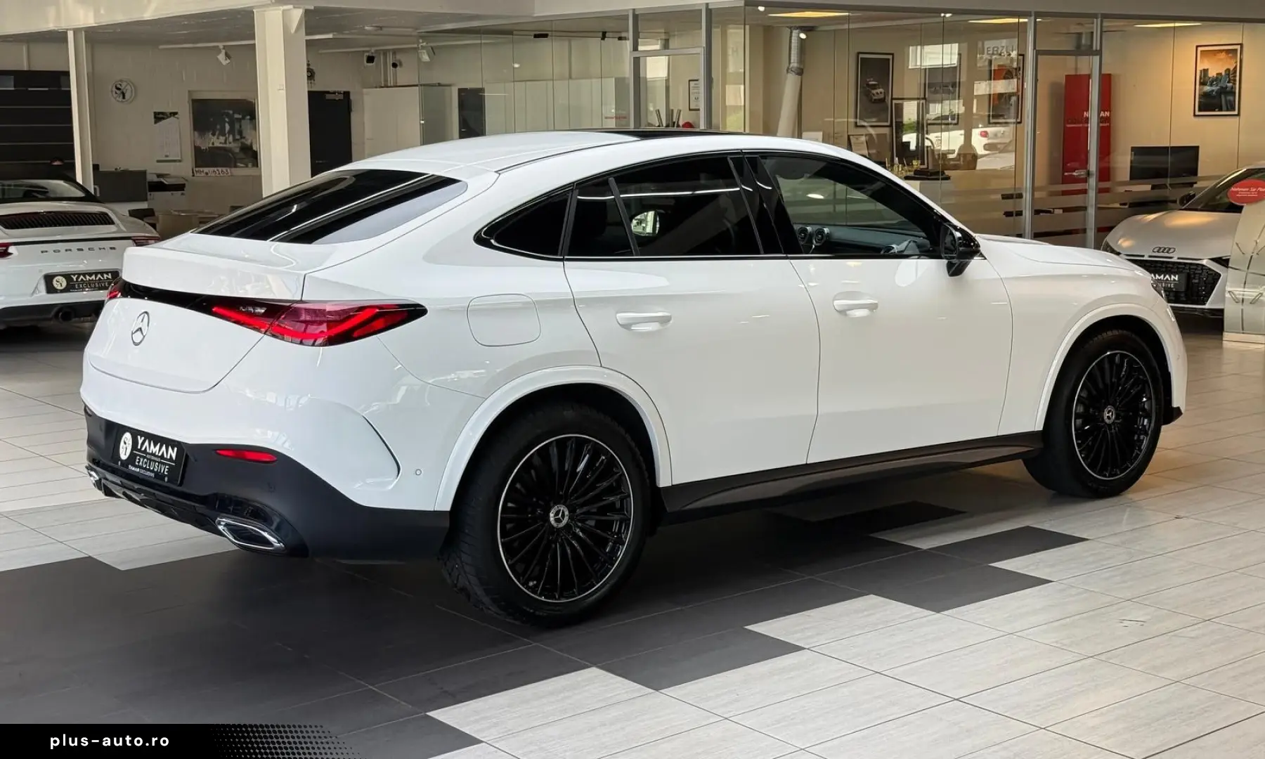 MERCEDES-BENZ GLC 220 d 4M Coupe AMG Pano 360 Burm Distr.