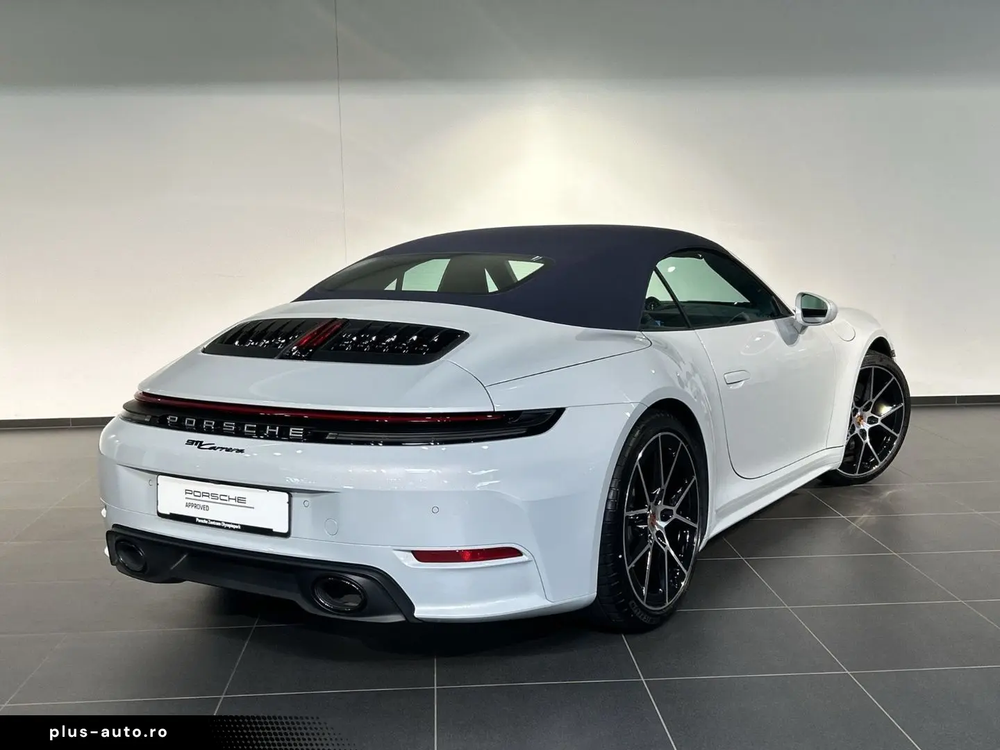 PORSCHE 992 911 Carrera Cabrio Sportabgas BOSE