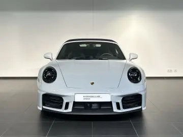PORSCHE 992 911 Carrera Cabrio Sportabgas BOSE