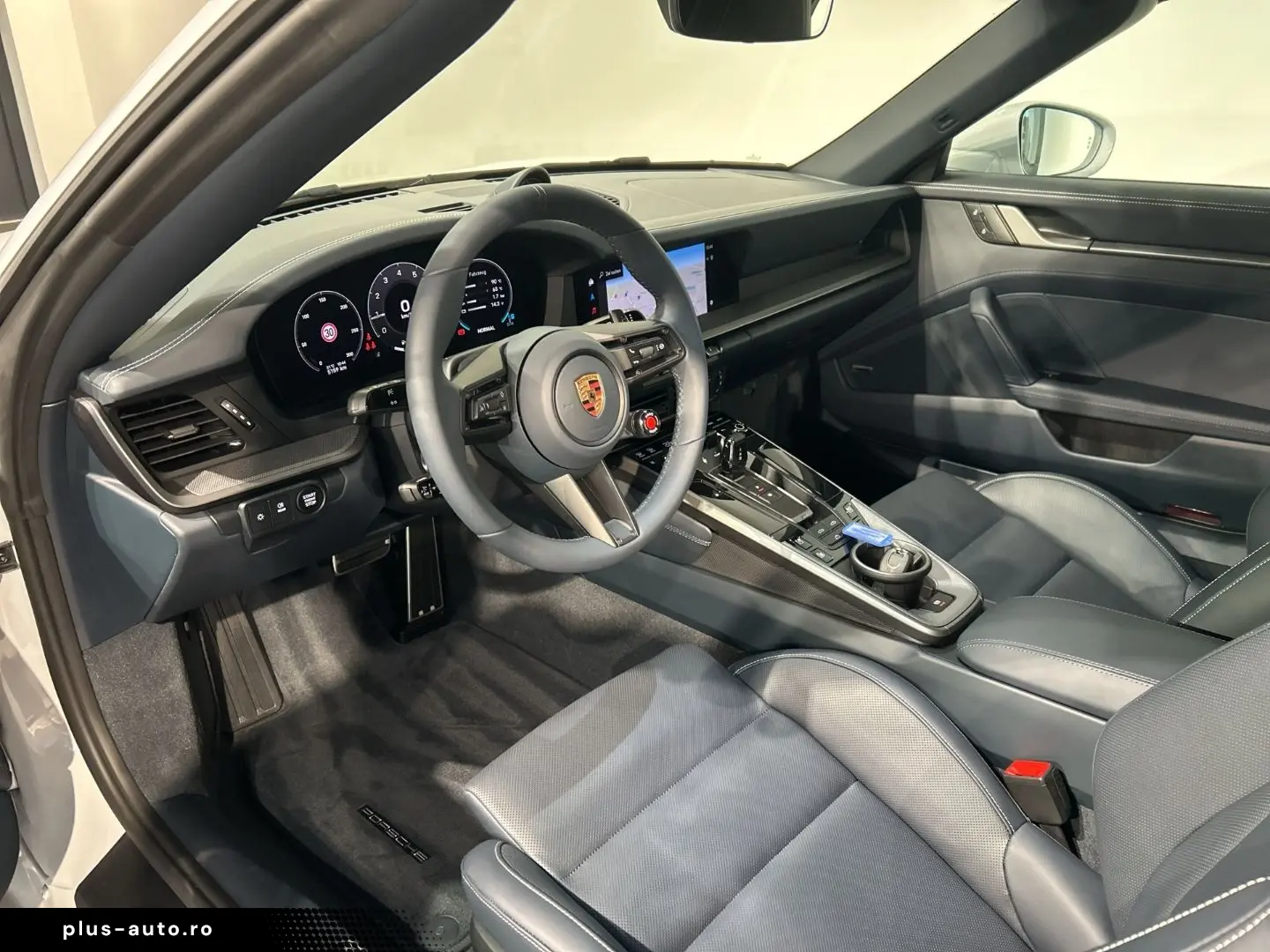 PORSCHE 992 911 Carrera Cabrio Sportabgas BOSE