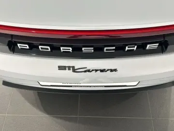 PORSCHE 992 911 Carrera Cabrio Sportabgas BOSE