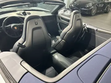 PORSCHE 992 911 Carrera Cabrio Sportabgas BOSE