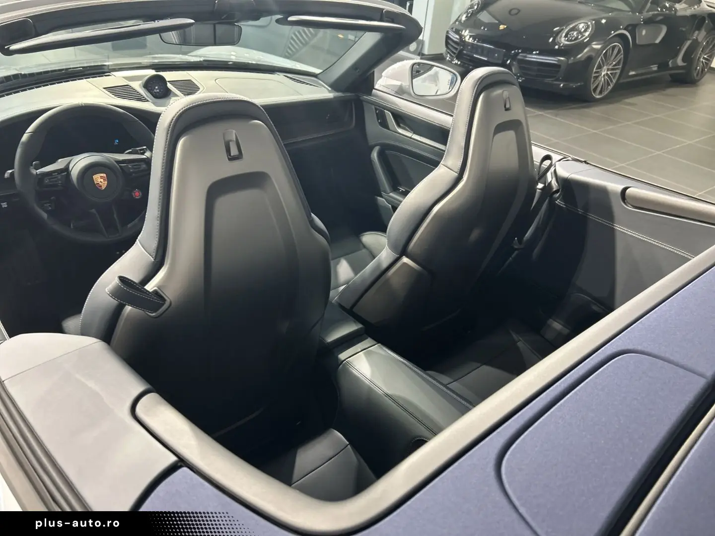 PORSCHE 992 911 Carrera Cabrio Sportabgas BOSE