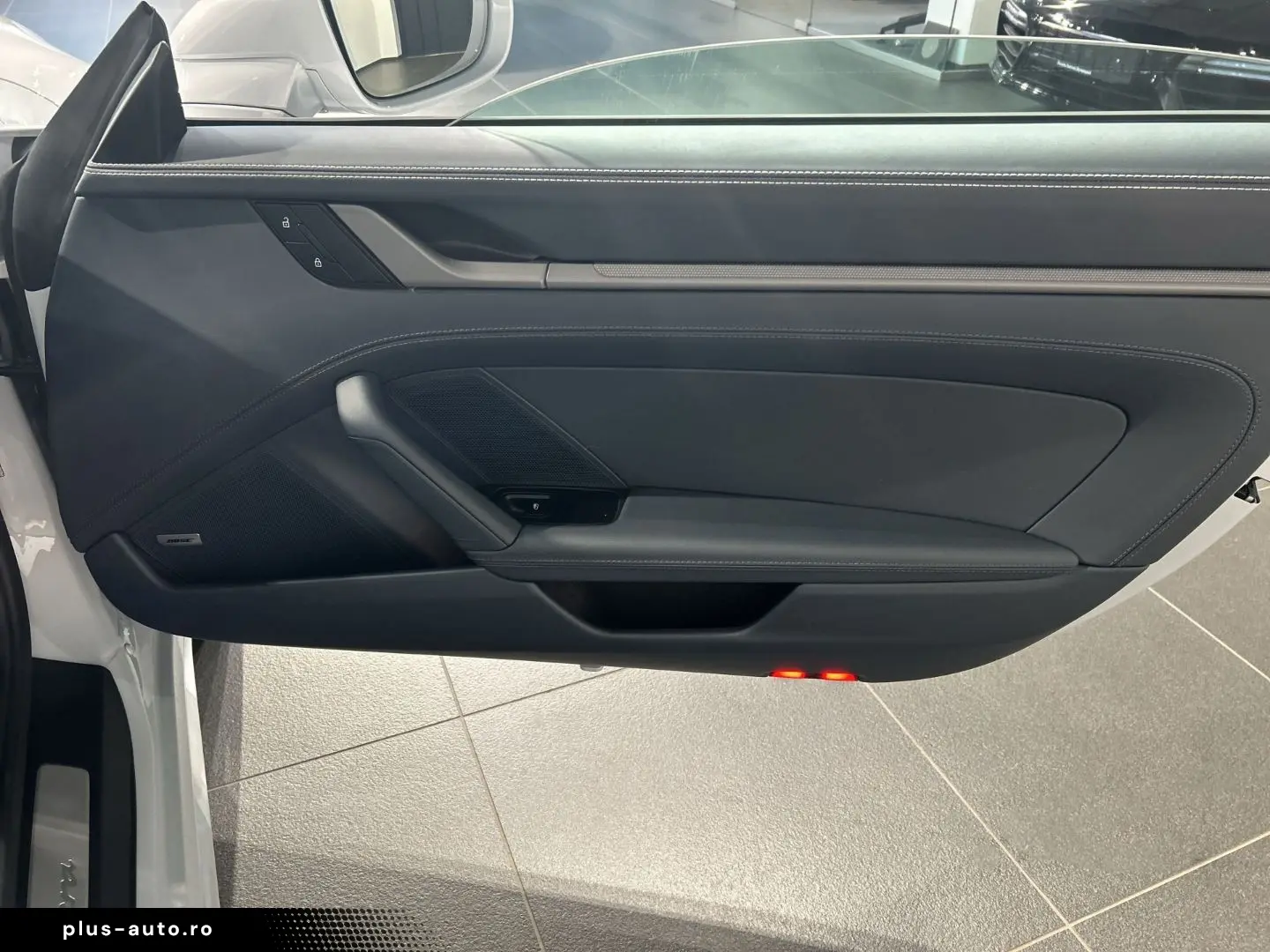 PORSCHE 992 911 Carrera Cabrio Sportabgas BOSE