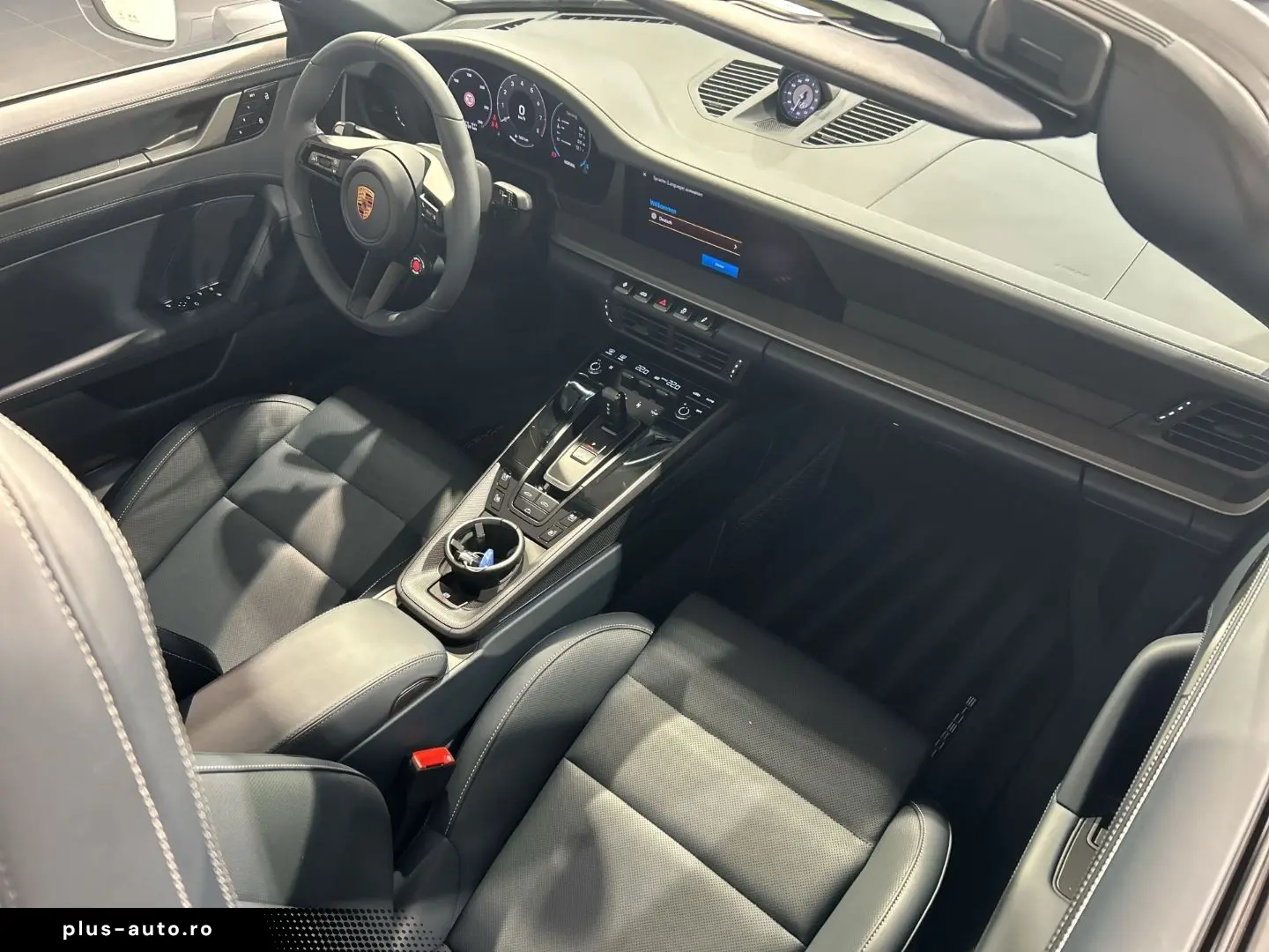PORSCHE 992 911 Carrera Cabrio Sportabgas BOSE