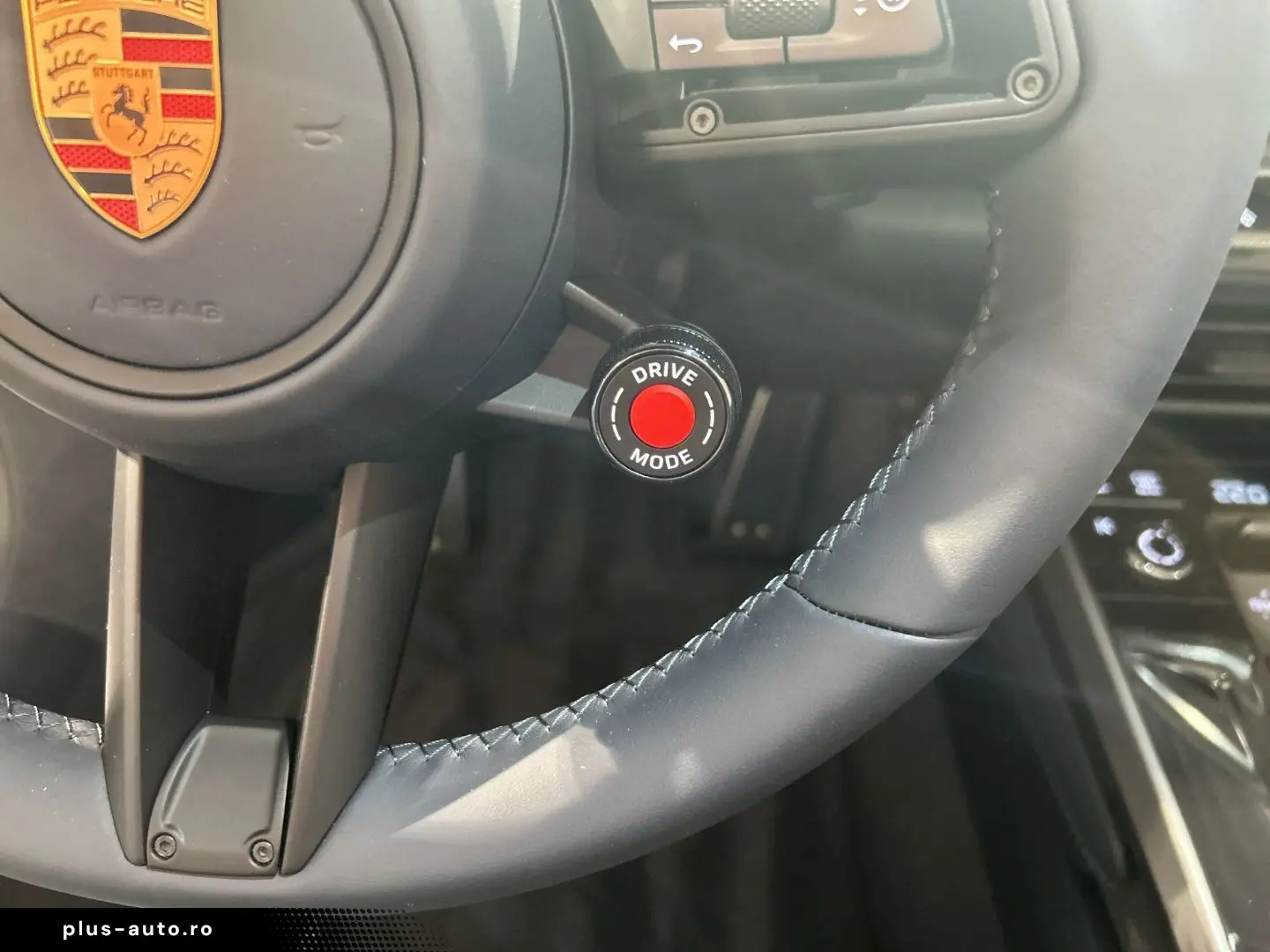 PORSCHE 992 911 Carrera Cabrio Sportabgas BOSE