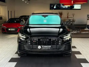 AUDI SQ8 4.0 TFSI Q competition plus Pano HuD B&O 23