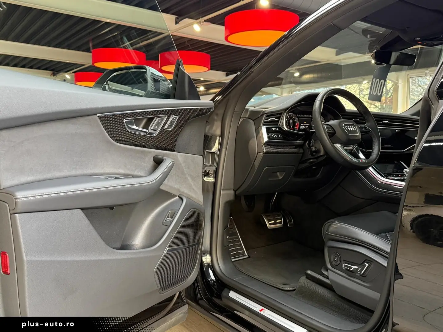 AUDI SQ8 4.0 TFSI Q competition plus Pano HuD B&O 23