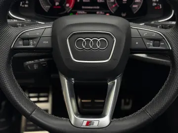 AUDI SQ8 4.0 TFSI Q competition plus Pano HuD B&O 23