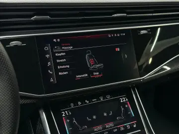 AUDI SQ8 4.0 TFSI Q competition plus Pano HuD B&O 23