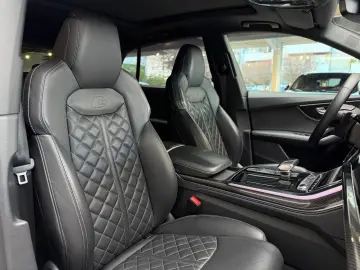 AUDI SQ8 4.0 TFSI Q competition plus Pano HuD B&O 23