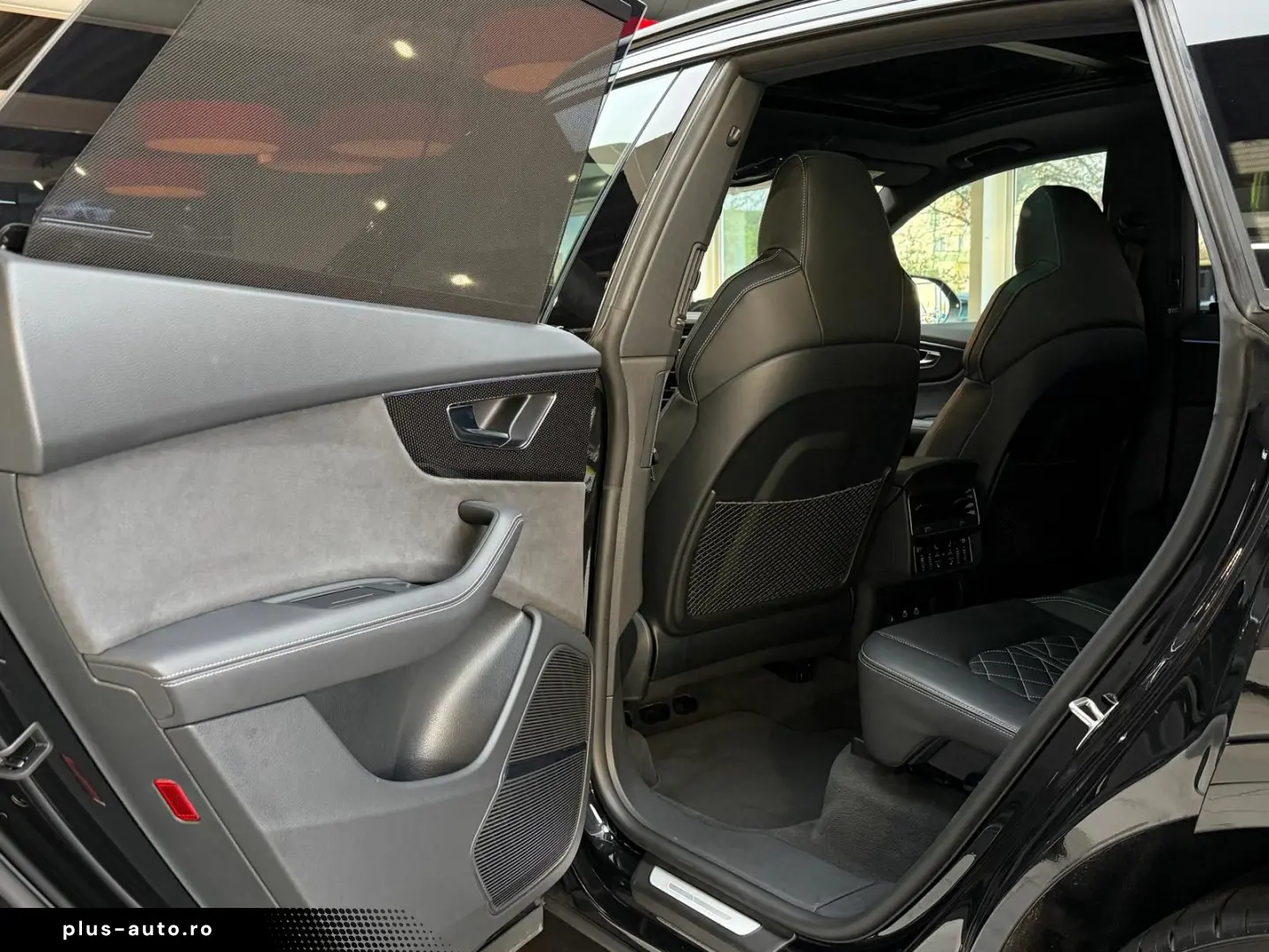AUDI SQ8 4.0 TFSI Q competition plus Pano HuD B&O 23