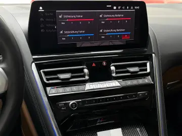 BMW M8 Competition M Carbon B&W Driver´s TV NP206