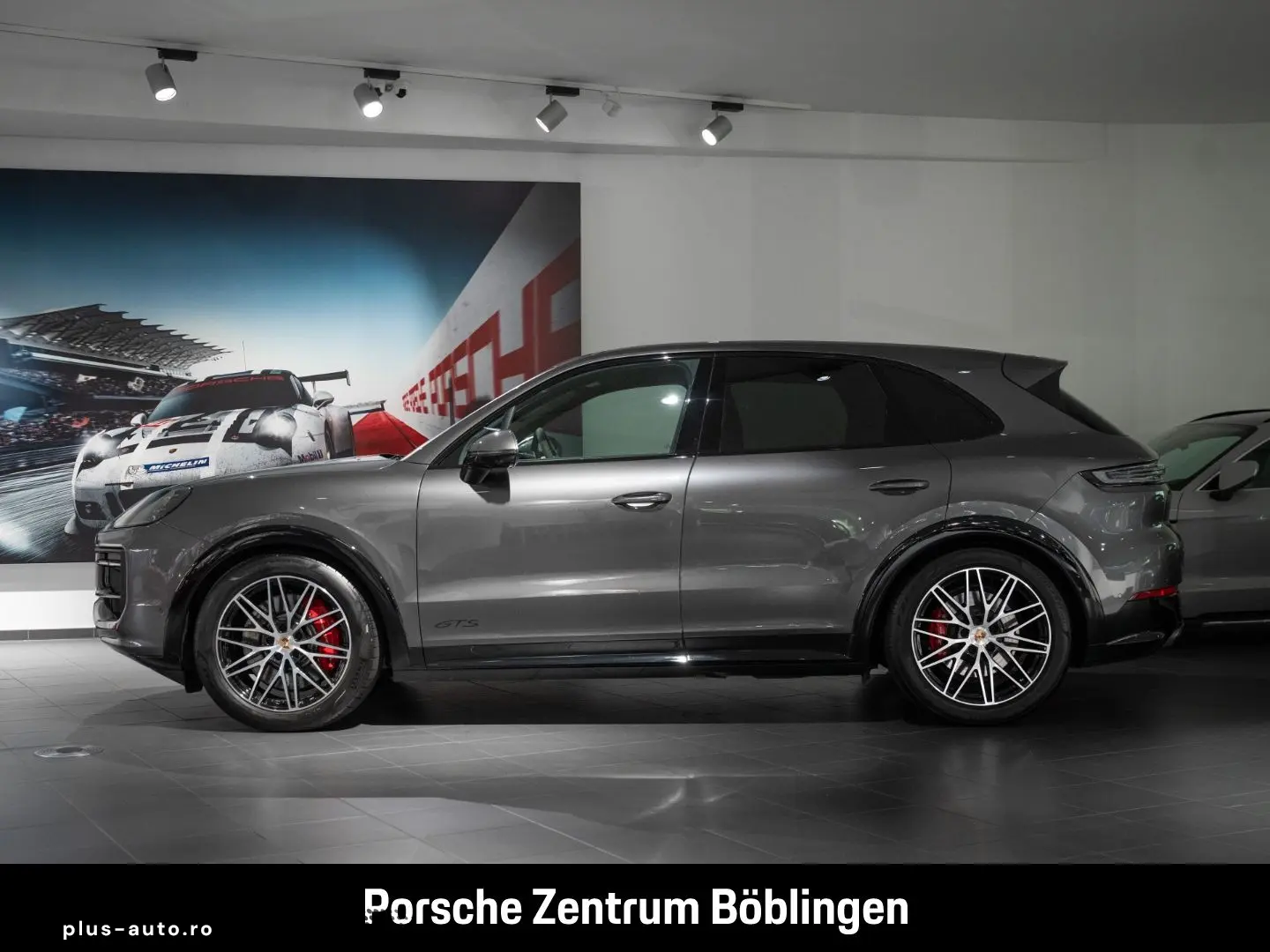PORSCHE Cayenne GTS Sportabgas LED-Matrix