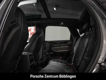 PORSCHE Cayenne GTS Sportabgas LED-Matrix