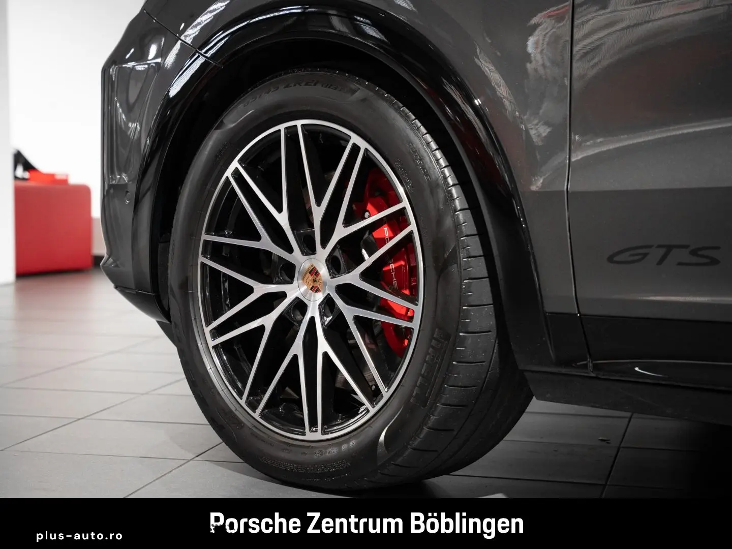 PORSCHE Cayenne GTS Sportabgas LED-Matrix
