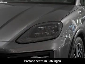 PORSCHE Cayenne GTS Sportabgas LED-Matrix