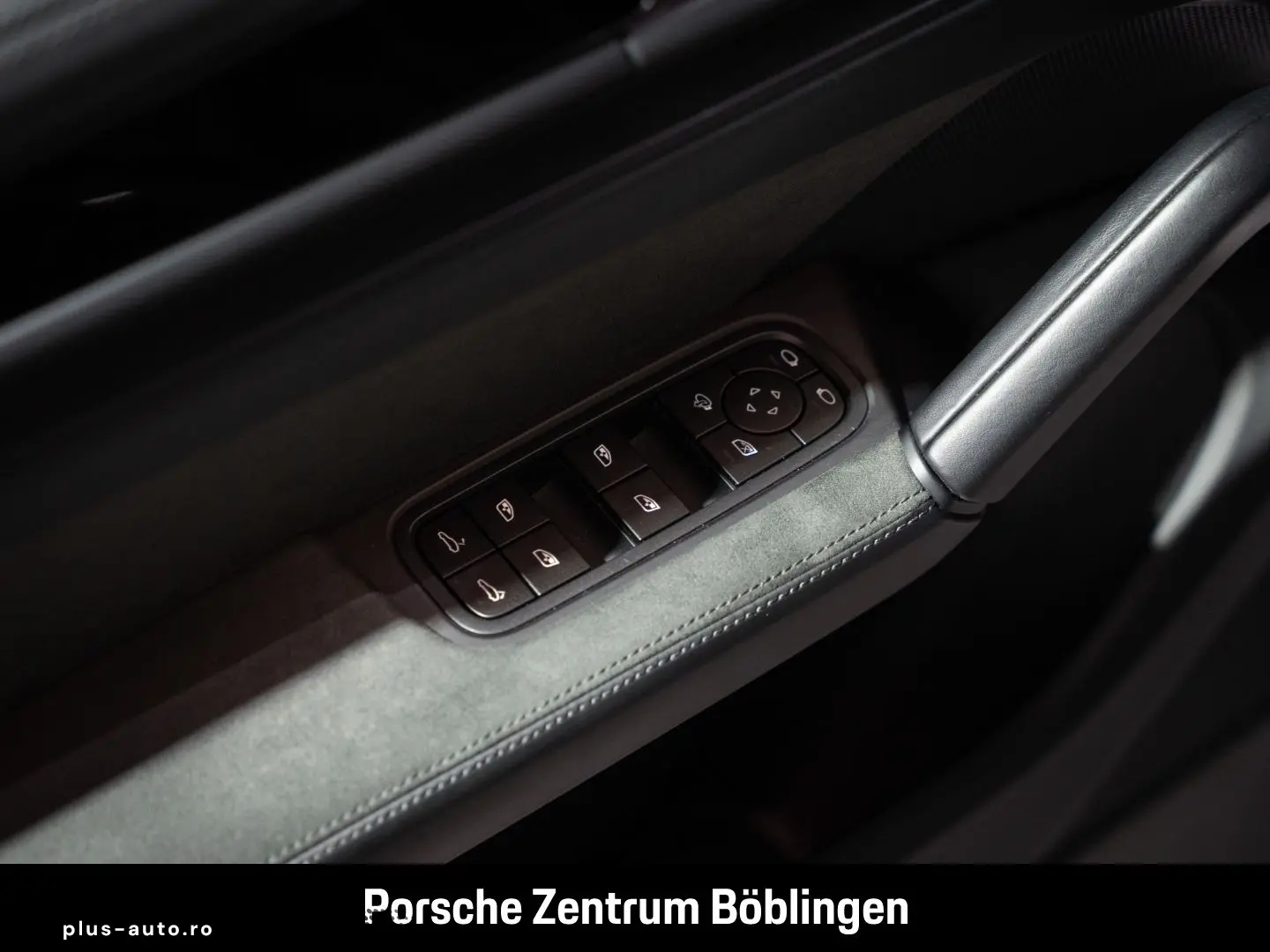 PORSCHE Cayenne GTS Sportabgas LED-Matrix