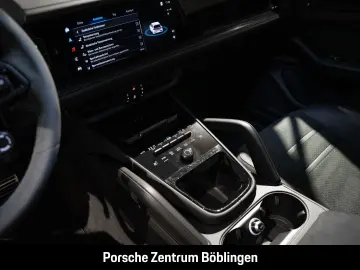 PORSCHE Cayenne GTS Sportabgas LED-Matrix
