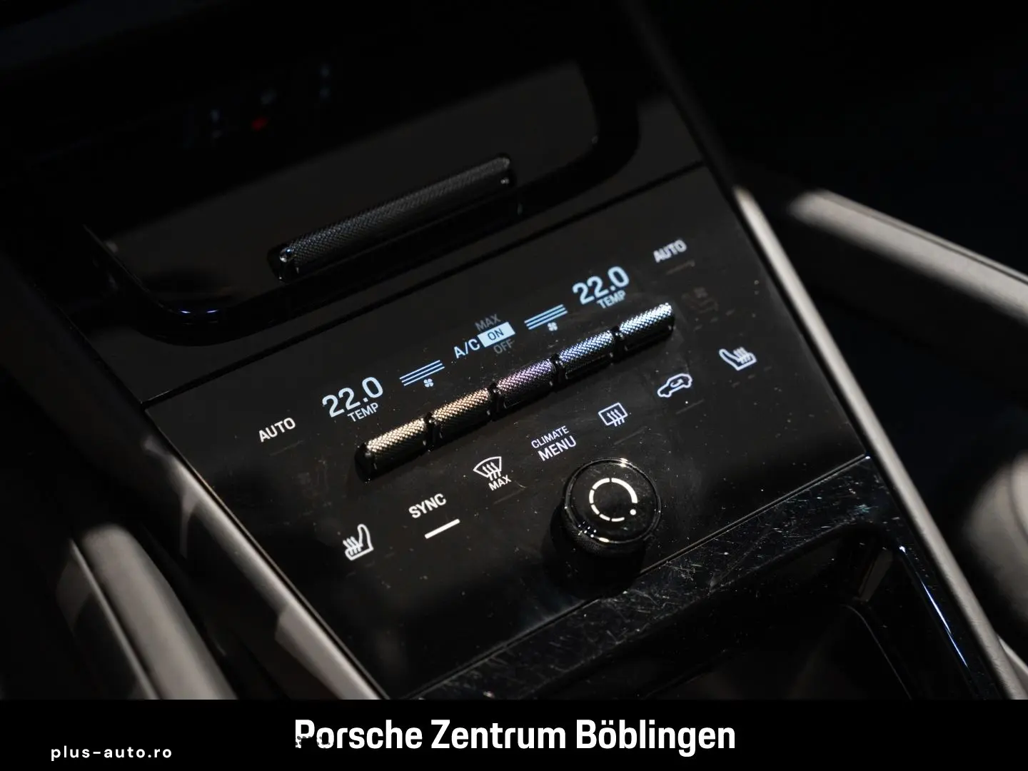 PORSCHE Cayenne GTS Sportabgas LED-Matrix