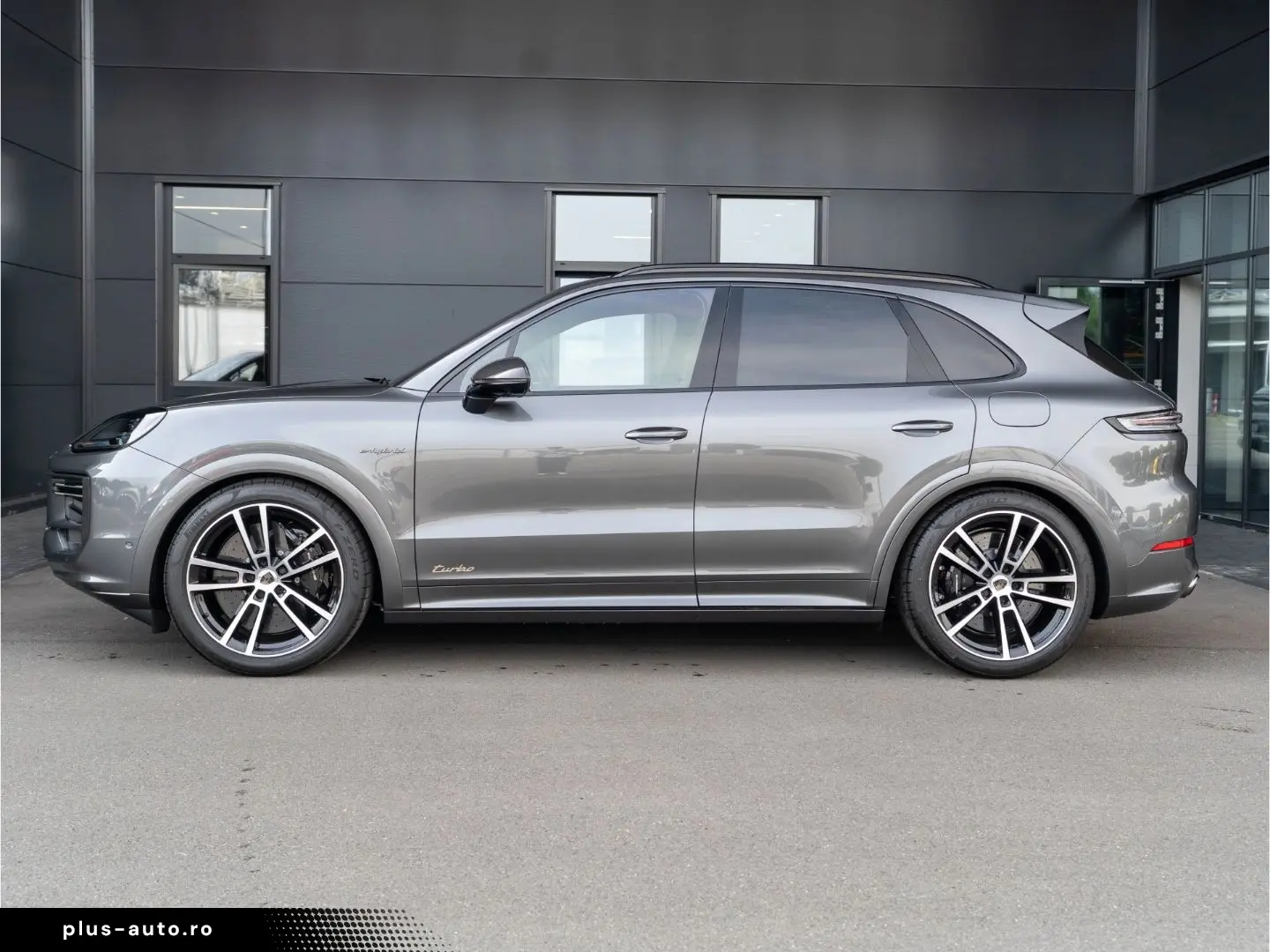 PORSCHE Cayenne Turbo E-Hybrid Burmester PDCC Massage