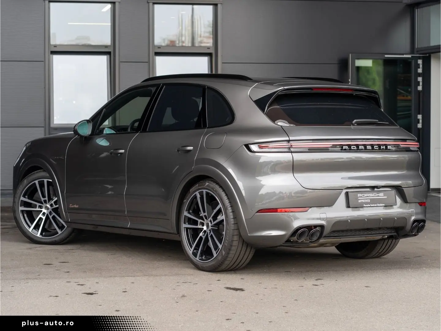 PORSCHE Cayenne Turbo E-Hybrid Burmester PDCC Massage