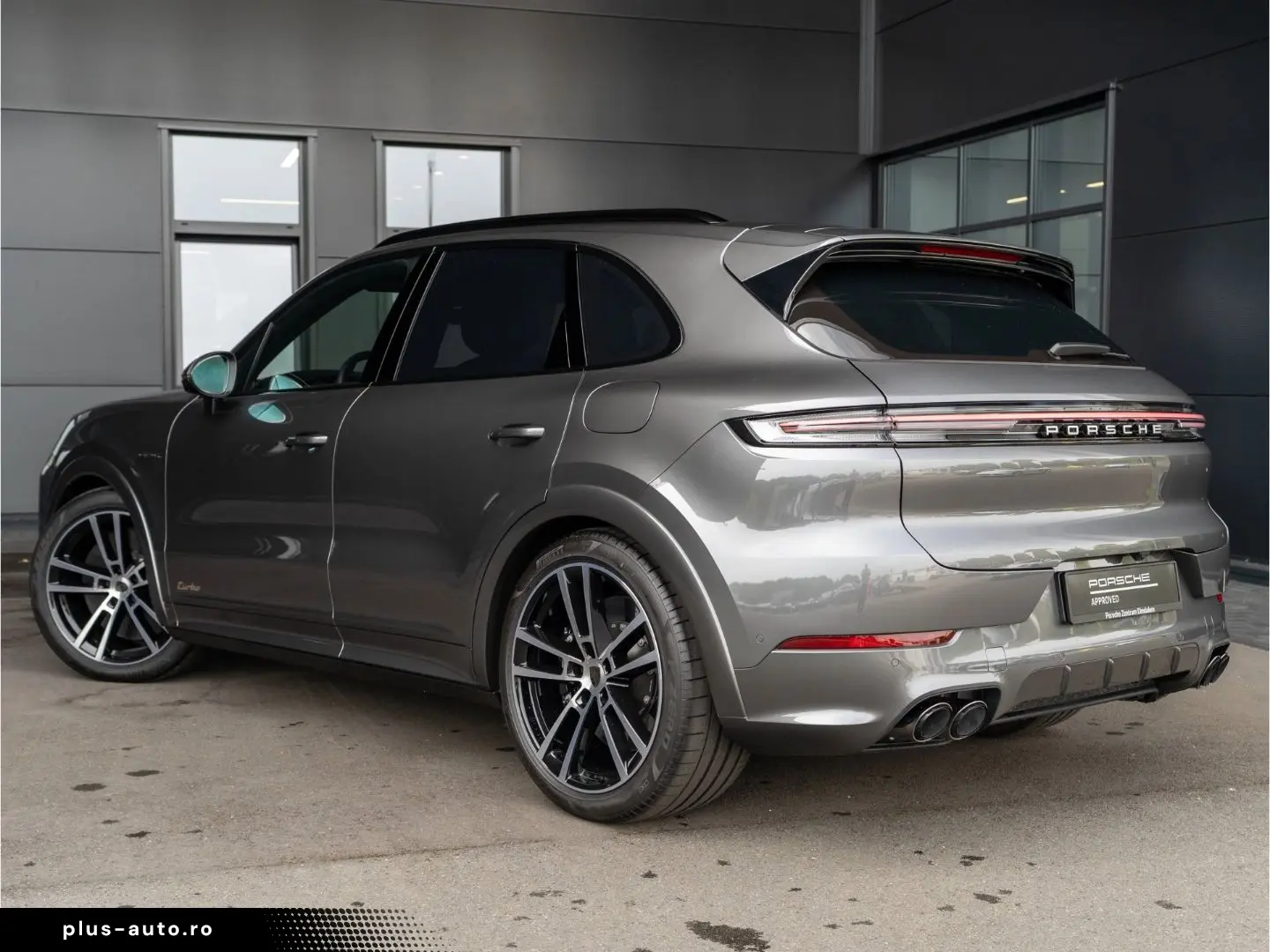 PORSCHE Cayenne Turbo E-Hybrid Burmester PDCC Massage