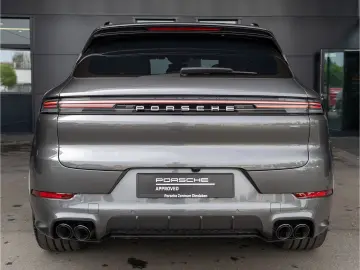 PORSCHE Cayenne Turbo E-Hybrid Burmester PDCC Massage