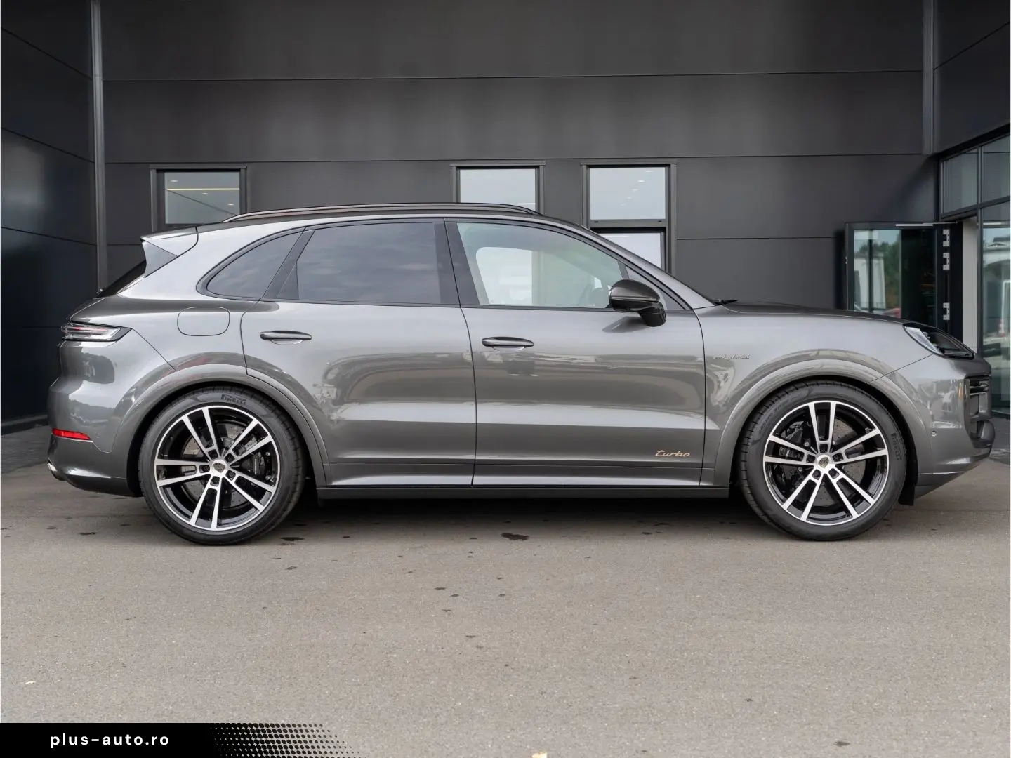 PORSCHE Cayenne Turbo E-Hybrid Burmester PDCC Massage