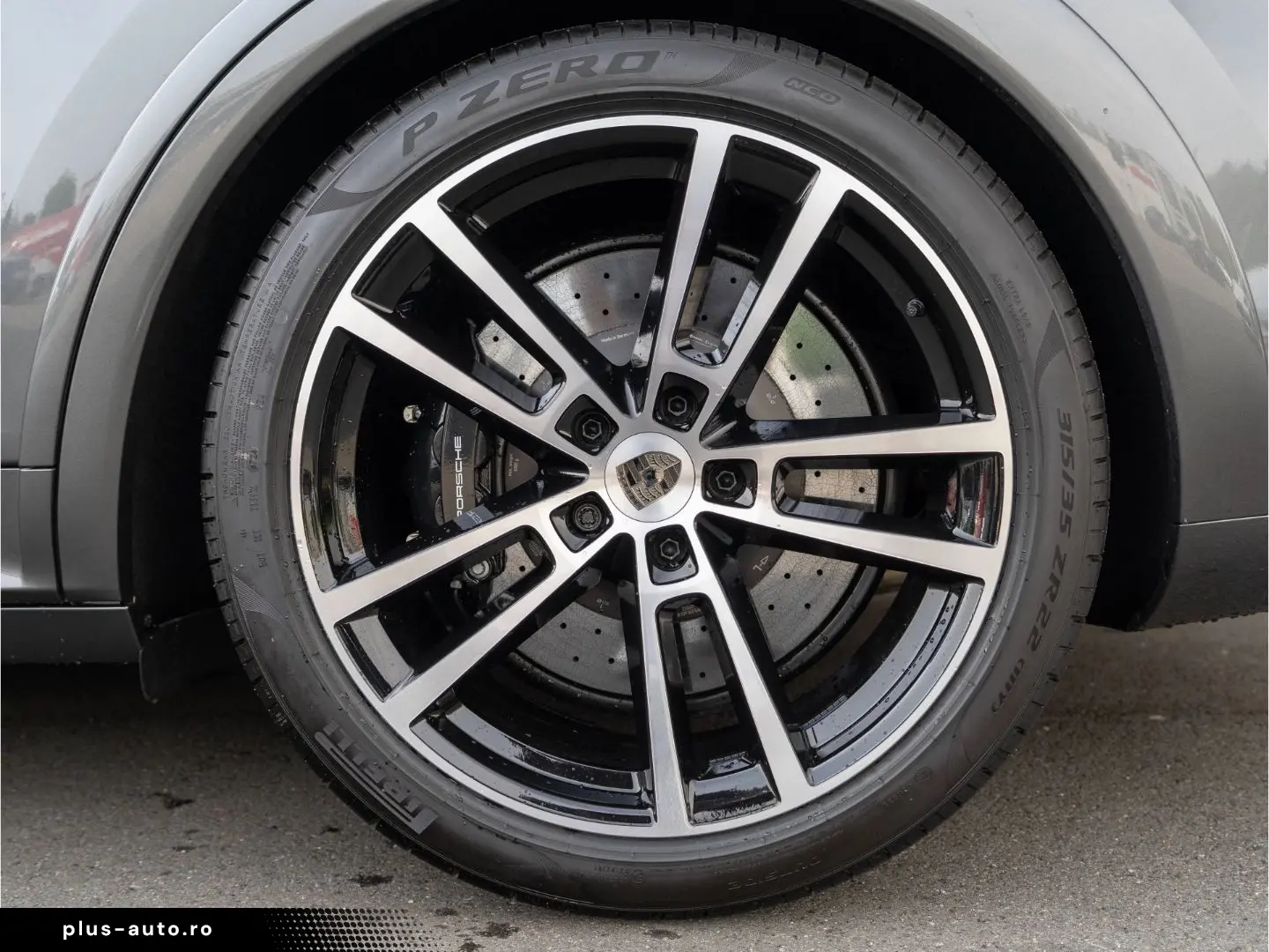 PORSCHE Cayenne Turbo E-Hybrid Burmester PDCC Massage