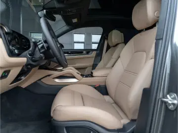 PORSCHE Cayenne Turbo E-Hybrid Burmester PDCC Massage